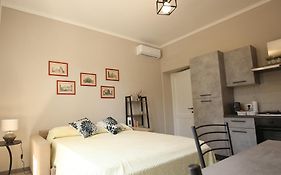 Airport Fco, Ostia Antica - Livio'S Home