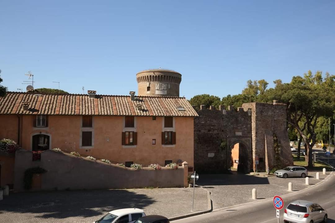 Airport Fco, Ostia Antica - Livio'S Home Exterior photo